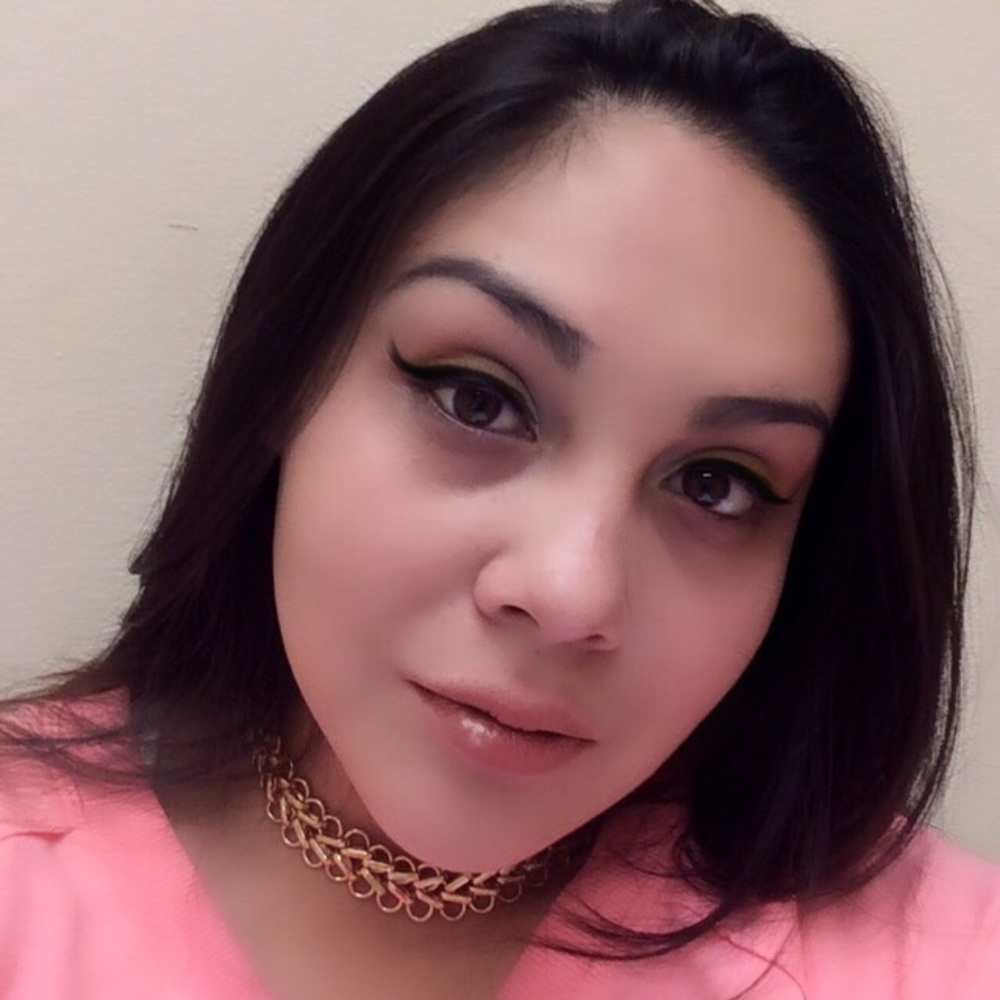 Meet your Posher, Sheleene